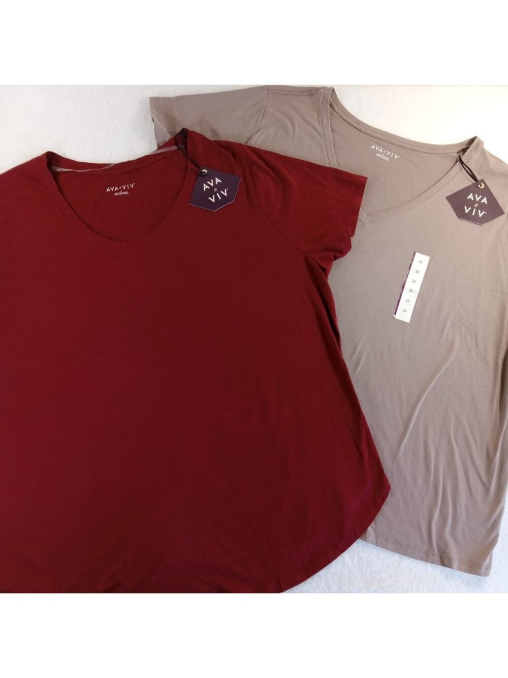 2 AVA & VIV Women's Plus Size 3X Short Sleeve T-Shirt Burgundy & Brown Taupe Lot